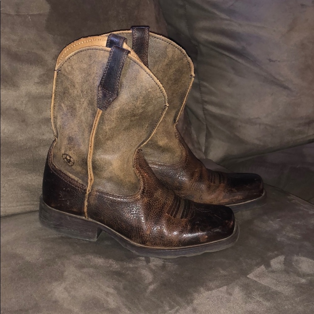 Youth Ariat Boots
